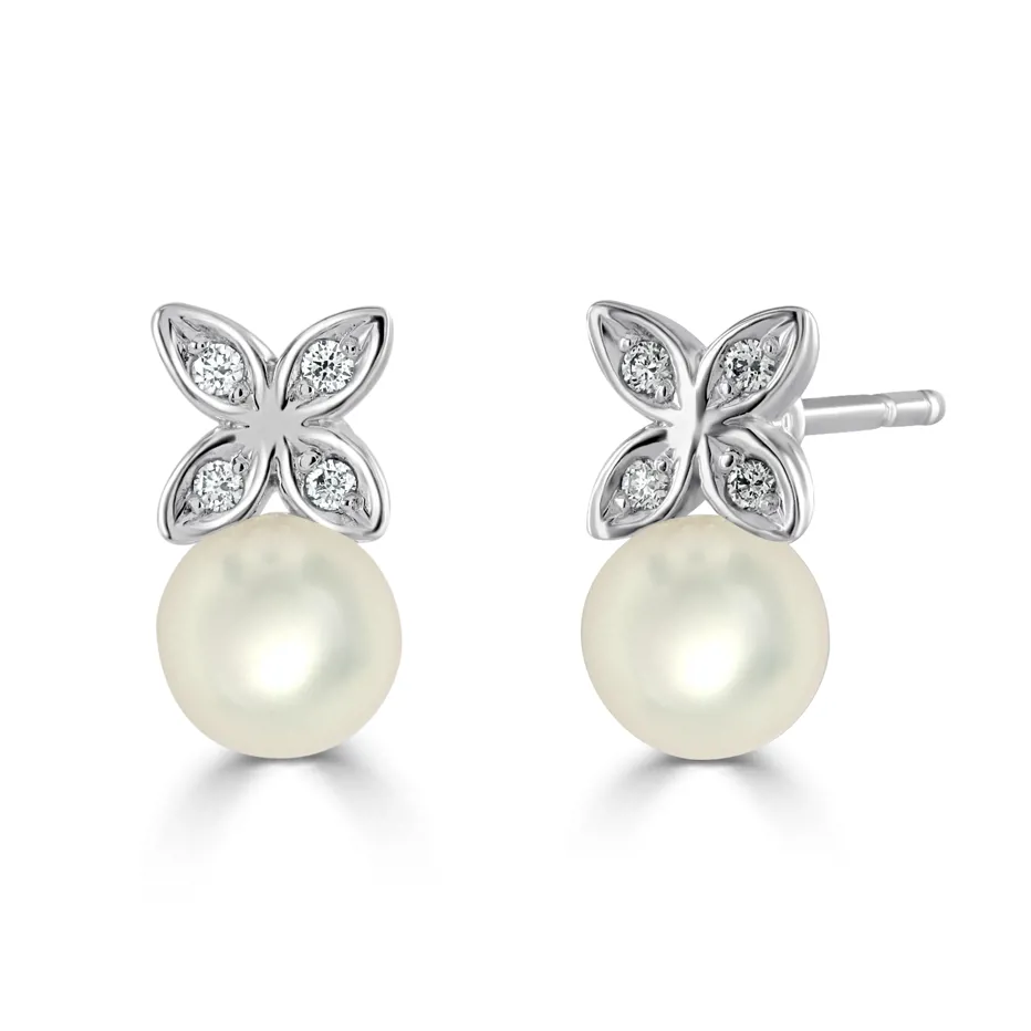 18ct White Gold Akoya Pearl and Diamond Clover Earrings