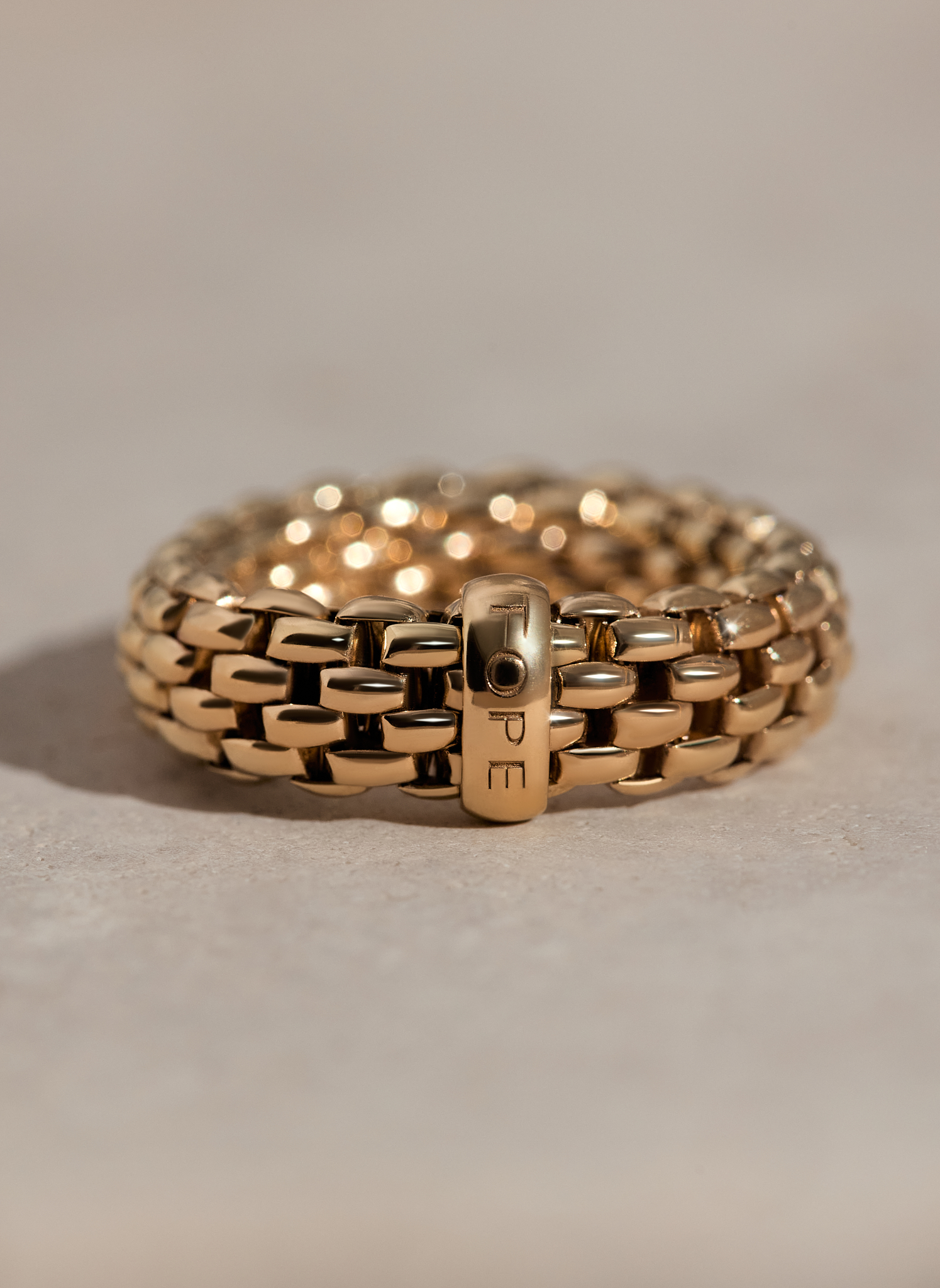 18ct Yellow Gold Flex'It Essentials ring